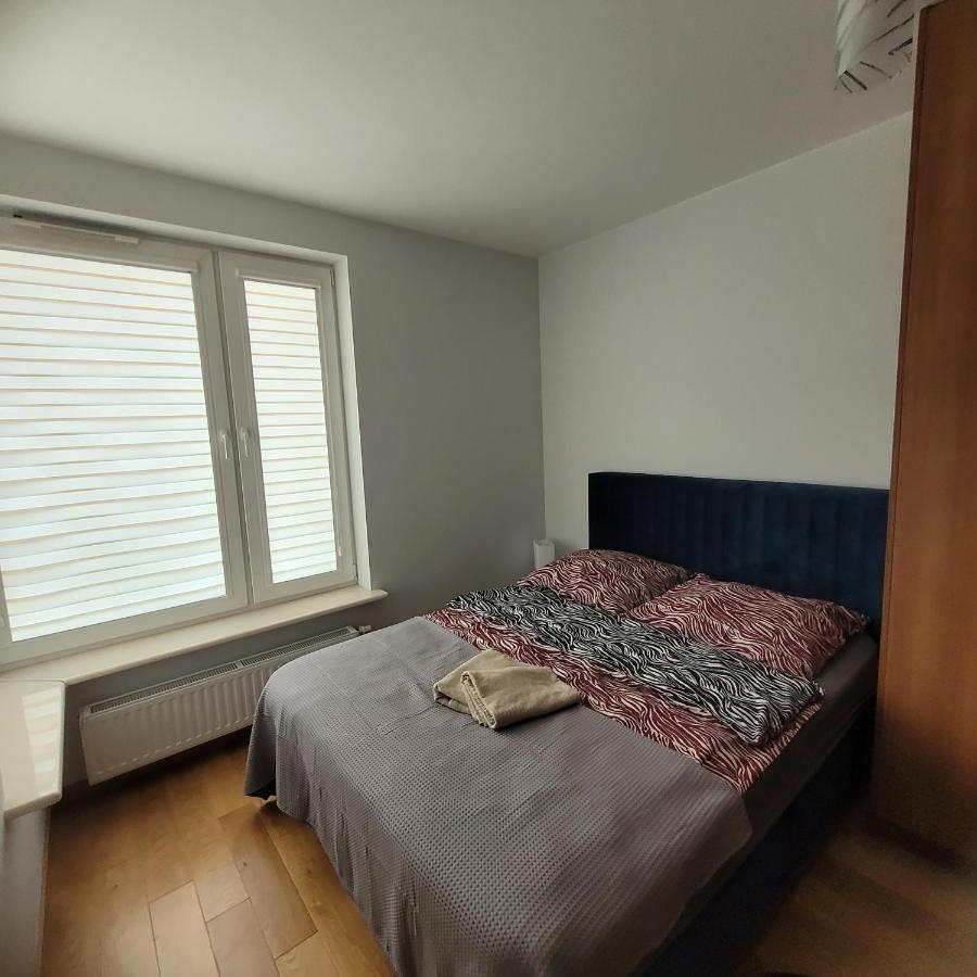Queen Apartament Centrum Z Garazem Миньск-Мазовецки Экстерьер фото