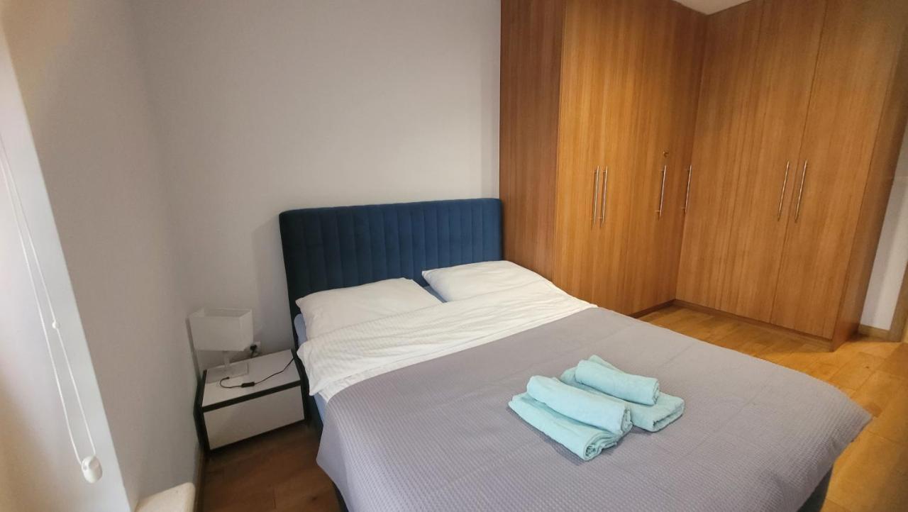 Queen Apartament Centrum Z Garazem Миньск-Мазовецки Экстерьер фото