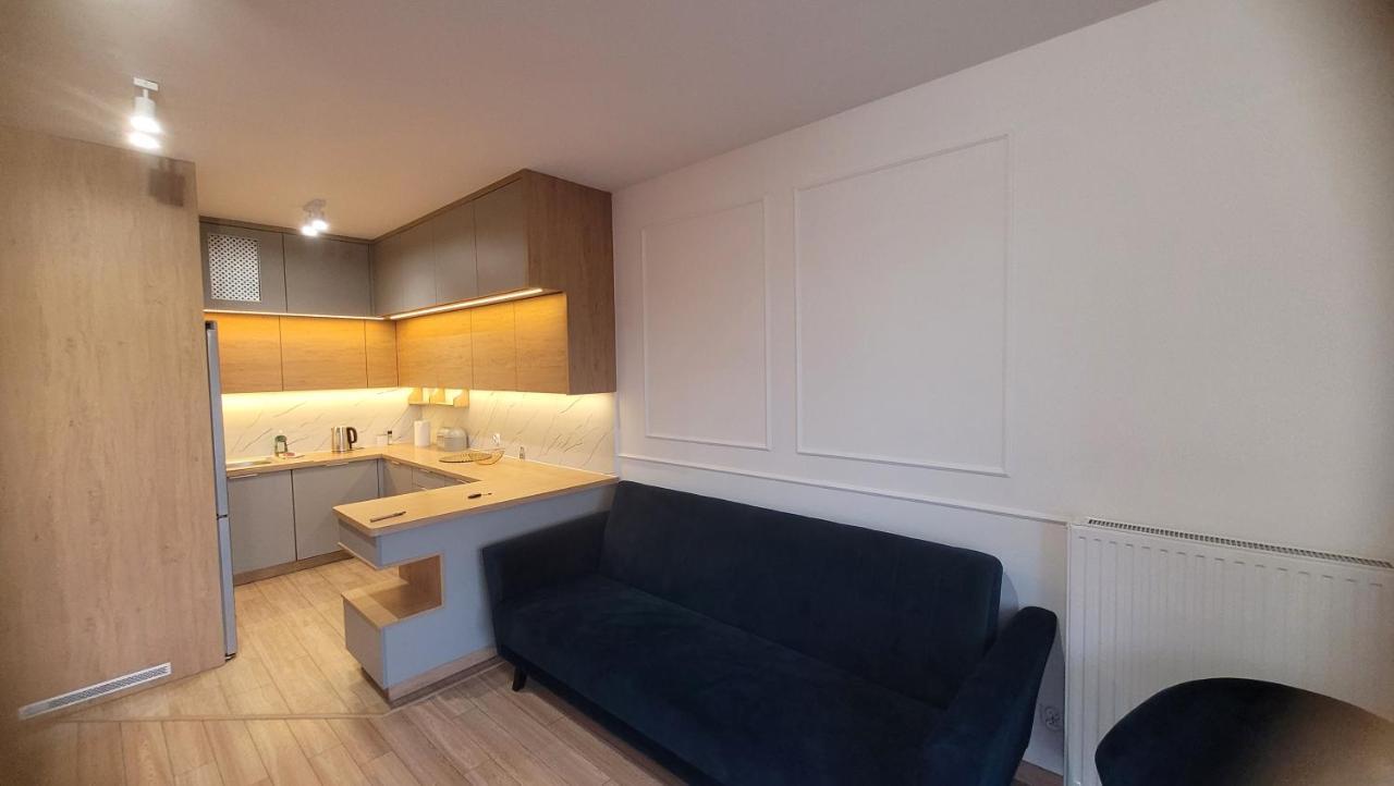 Queen Apartament Centrum Z Garazem Миньск-Мазовецки Экстерьер фото